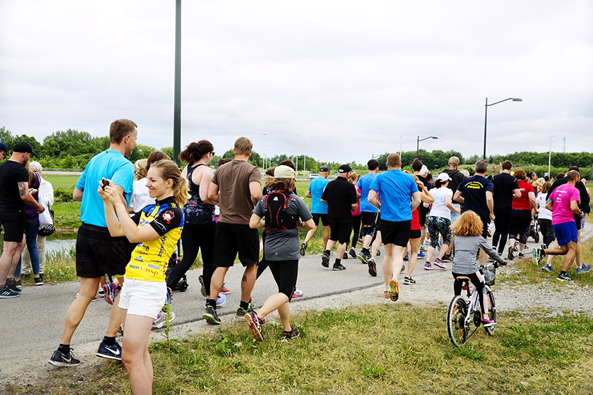 För god sak och goda grannar – lyckad folkfest på mors dag