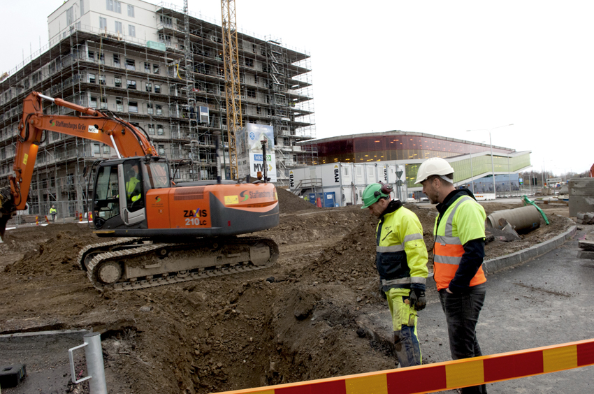 Bronskvinna ska pryda Hyllierondell
